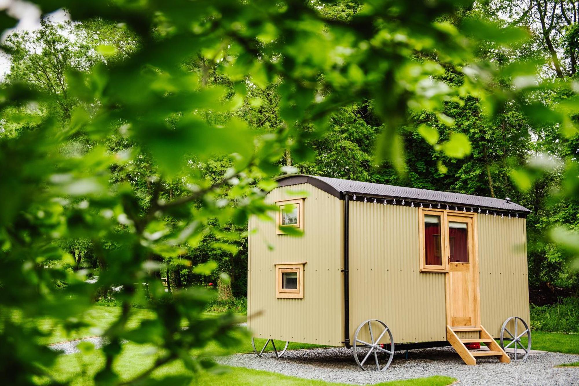 Campsite The Hamlet At Samlesbury Hall Balderstone